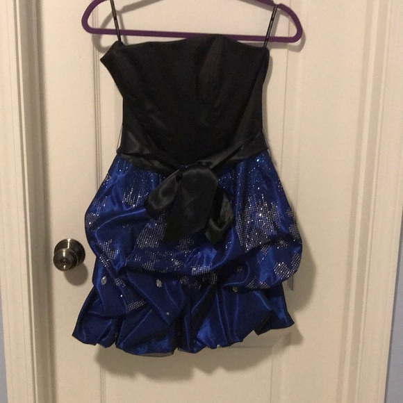 Jessica McClintock strapless prom dress - Picture 1 of 2